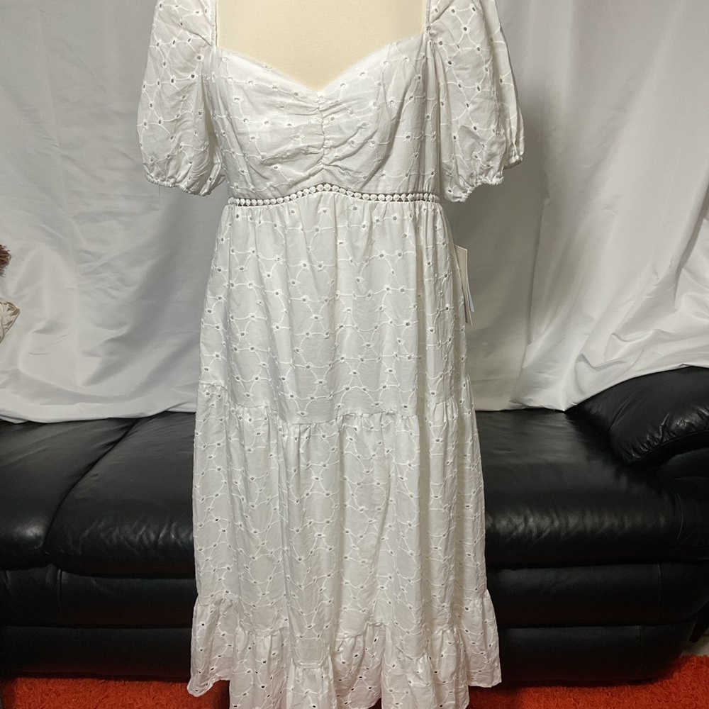 Kingston Elegant White Eyelet Long Sleeve Dress